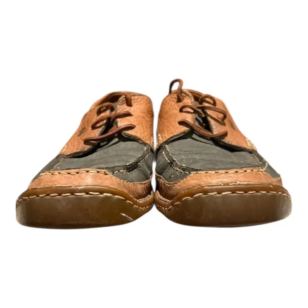 Born Men's Deck Shoe Size 9.5 M Lace Up Boat Loafer Two Tone Brown Leather